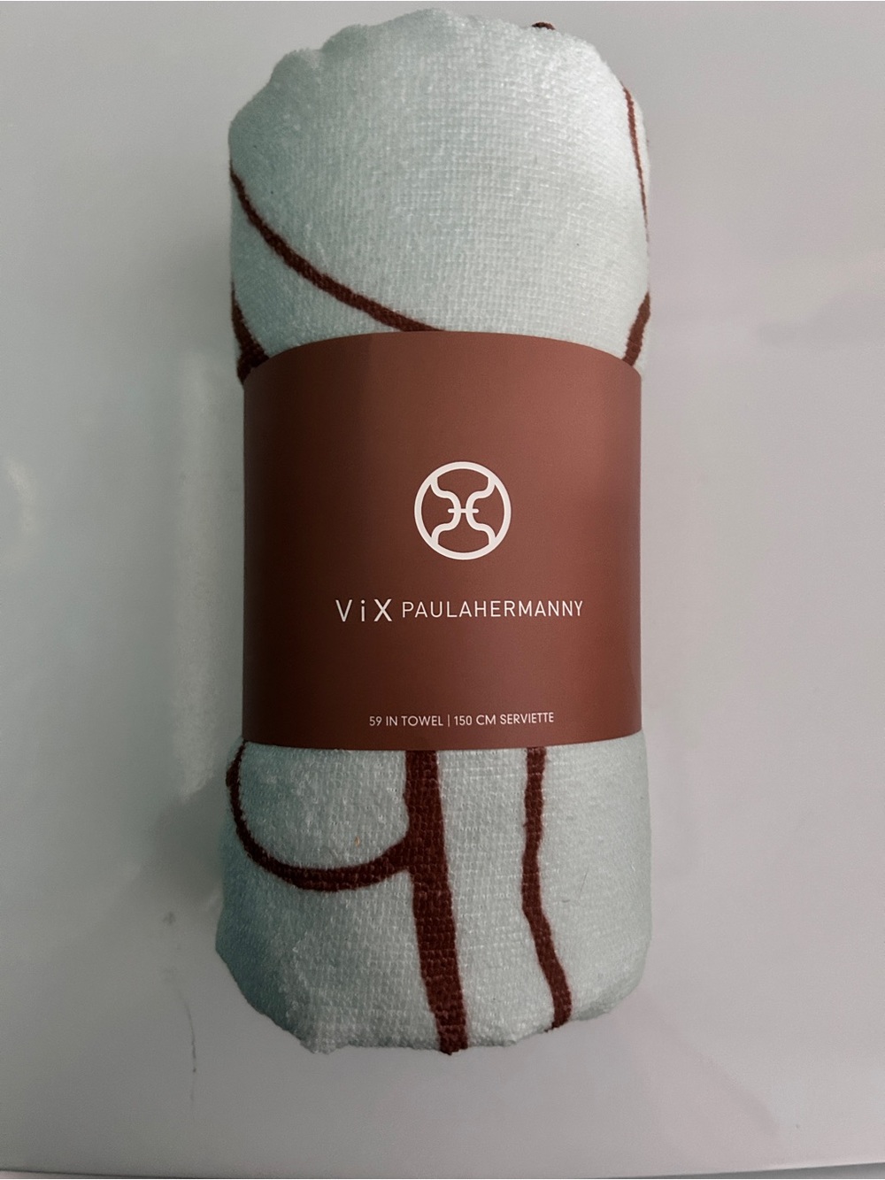 Vix White Towel with Brown Graphic Stripe
